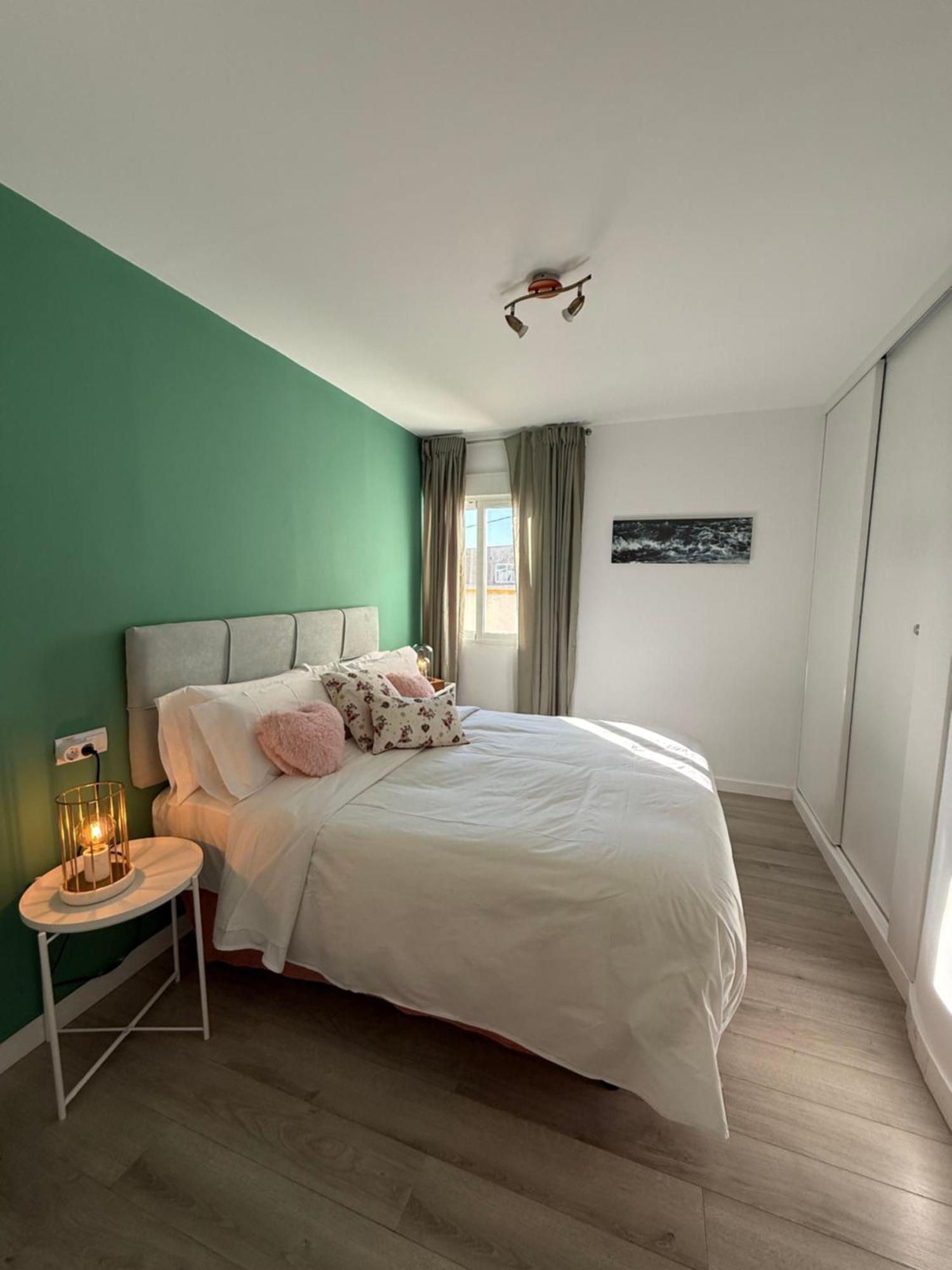 Petite Penthouse With The Sunniest Terrace In Valencia Leilighet Eksteriør bilde